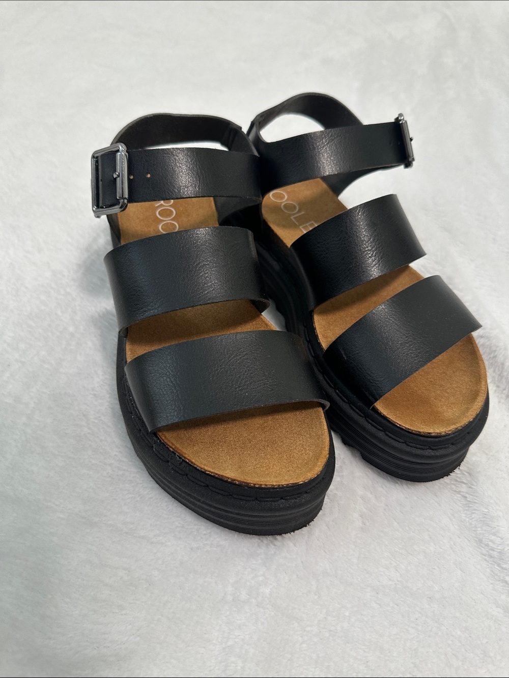 🌴 Roolee Platform Sandals